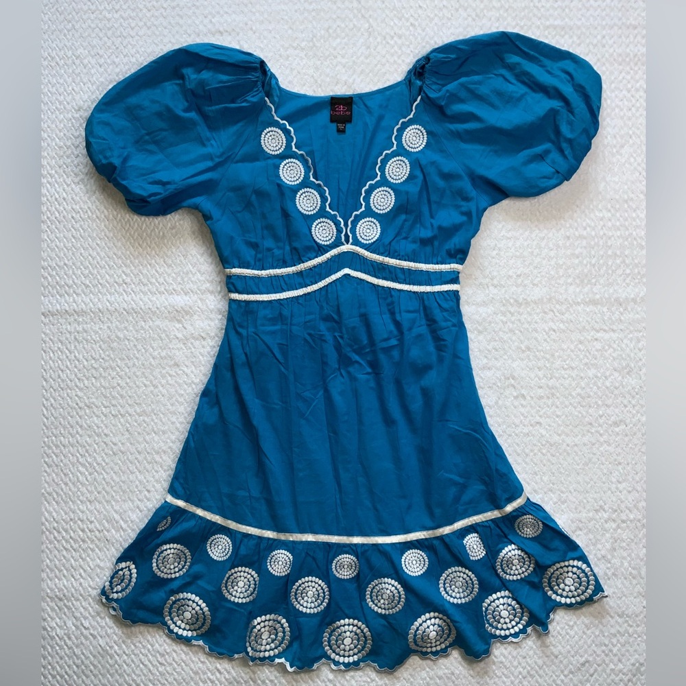 Bebe Vintage Embroidered Balloons Sleeve Dress